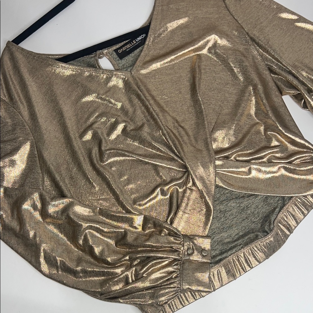 Gabrielle Union Gold Twist-Front Crop Top size L - Picture 4 of 12